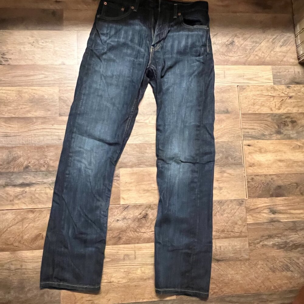 30x32 Men's Levis - Picture 2 of 2